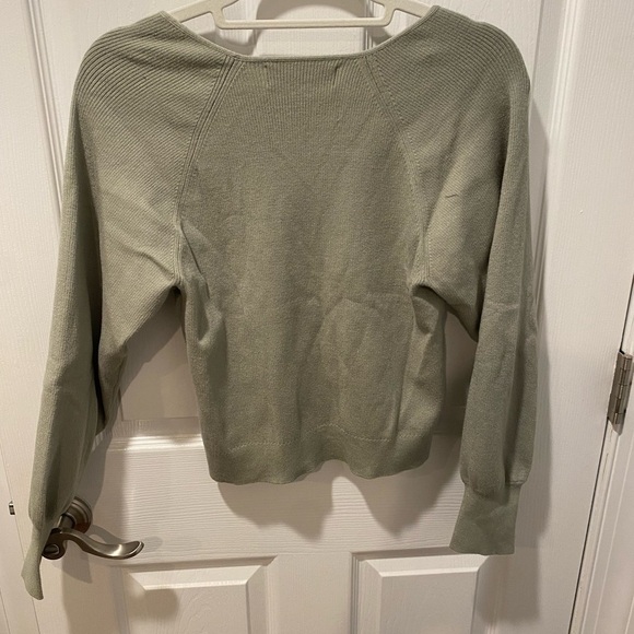 Light Green V-Neck Sweater - Picture 7 of 8
